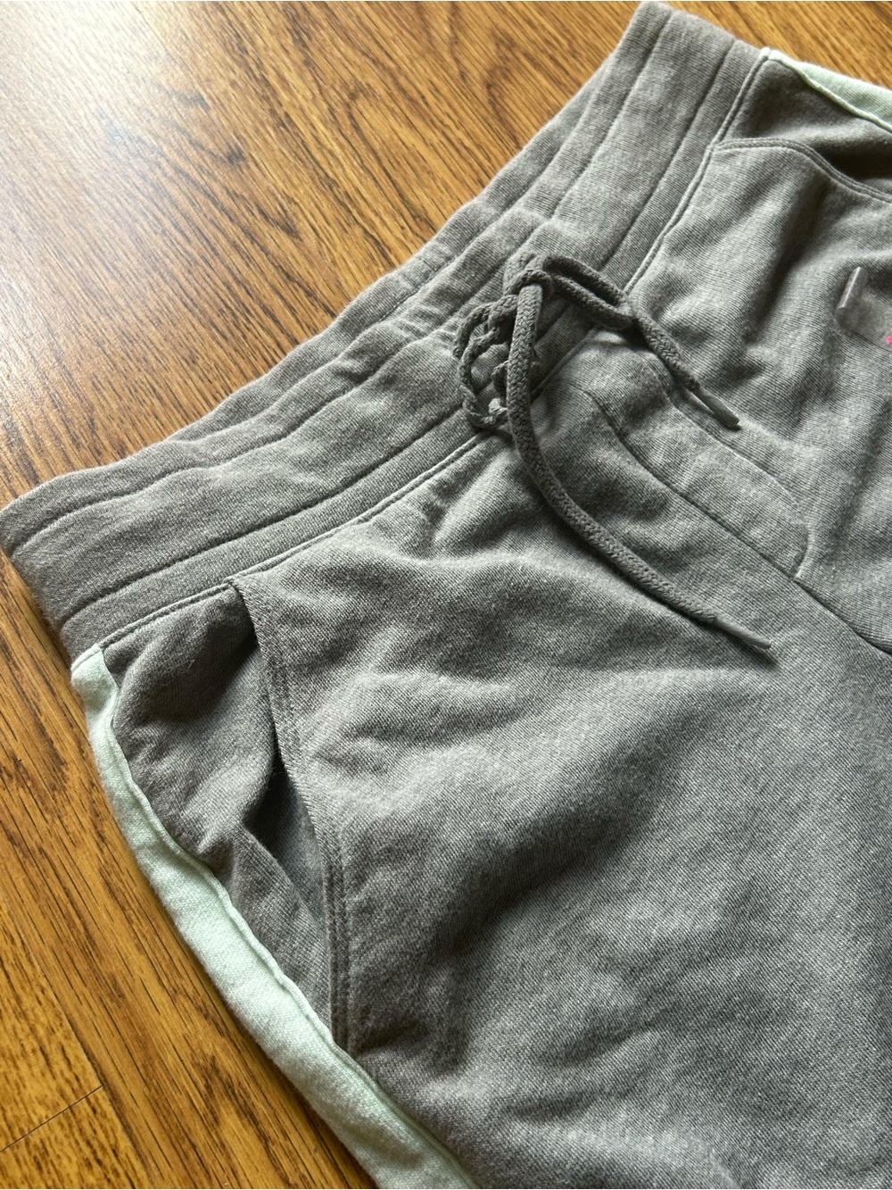 VS PINK Joggers - Picture 3 of 5